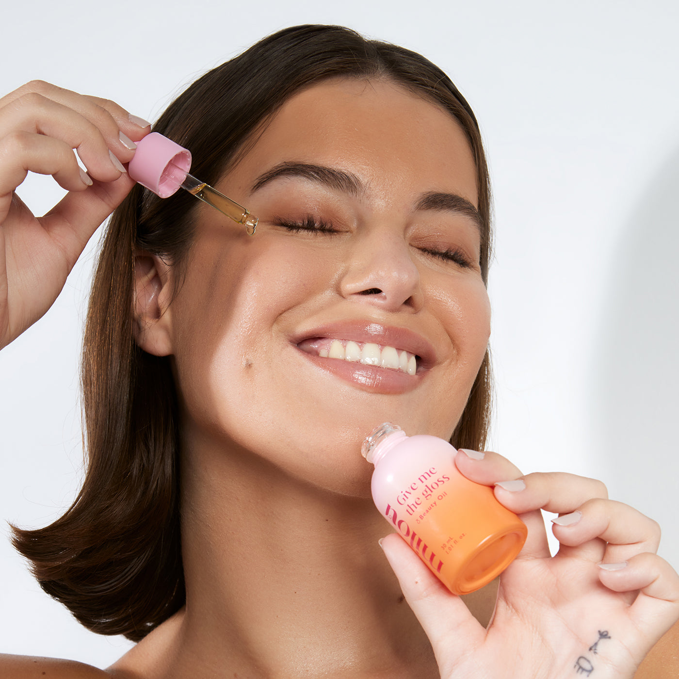 Give Me The Gloss Beauty Oil
